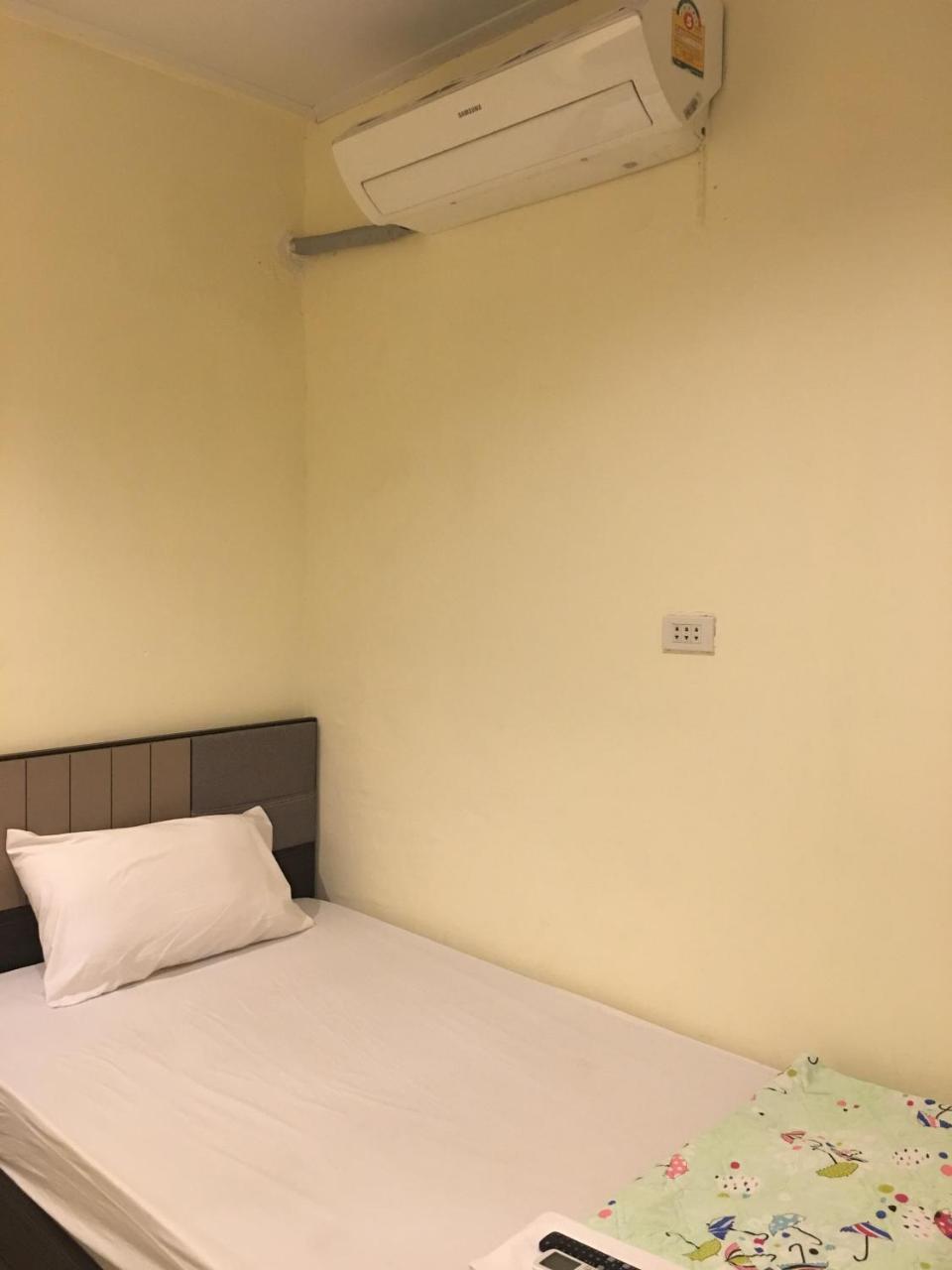 バンコク都 The Baan Nathongホステル エクステリア 写真
